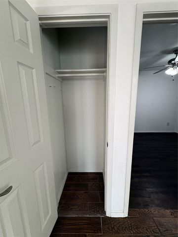 12814 Hymeadow DR A, Austin, TX 78729