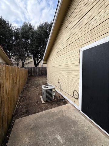 12814 Hymeadow DR A, Austin, TX 78729