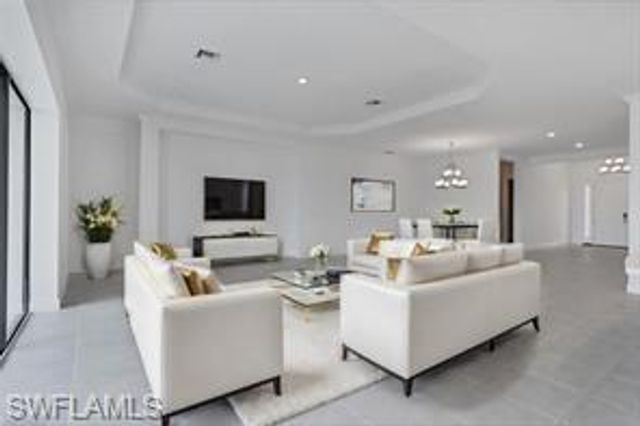 11907 Raggio DR, Fort Myers, FL 33913