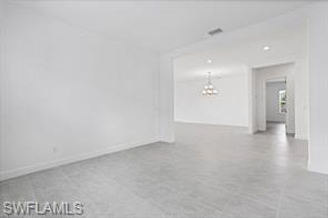 11907 Raggio DR, Fort Myers, FL 33913