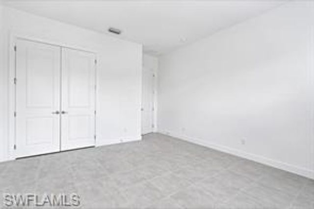 11907 Raggio DR, Fort Myers, FL 33913