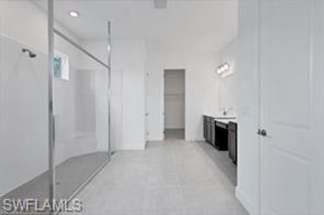 11907 Raggio DR, Fort Myers, FL 33913