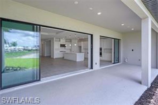 11907 Raggio DR, Fort Myers, FL 33913