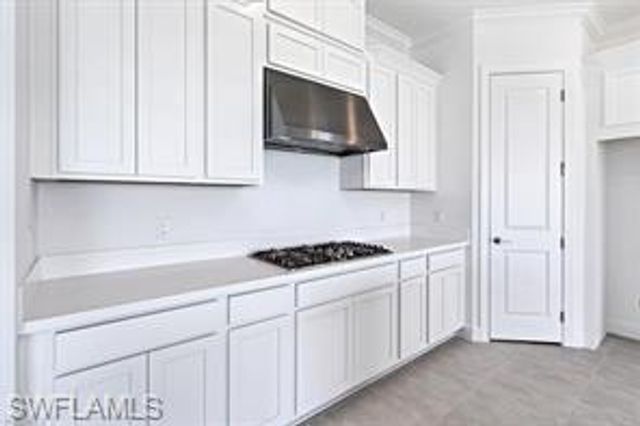 11907 Raggio DR, Fort Myers, FL 33913