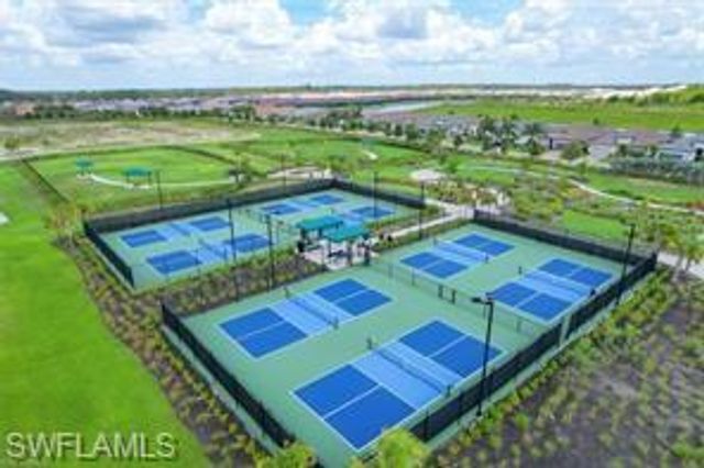 11907 Raggio DR, Fort Myers, FL 33913
