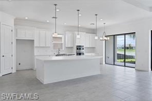 11907 Raggio DR, Fort Myers, FL 33913