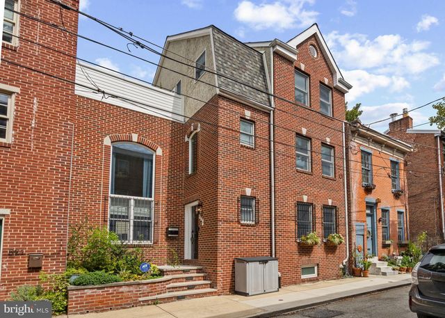 517 KAUFFMAN ST, Philadelphia, PA 19147