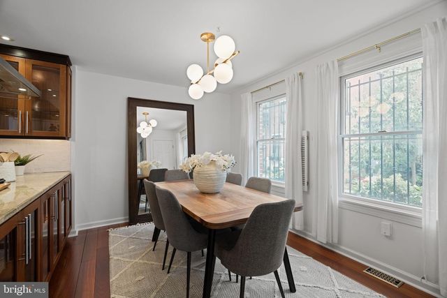 517 KAUFFMAN ST, Philadelphia, PA 19147