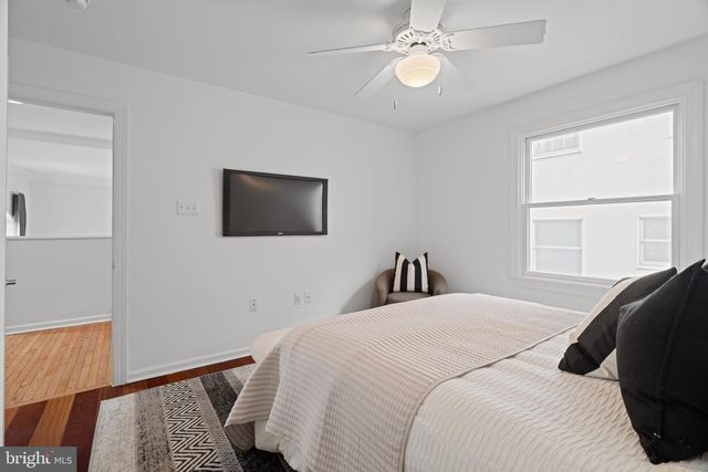 517 KAUFFMAN ST, Philadelphia, PA 19147