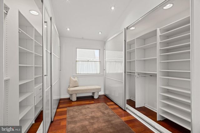 517 KAUFFMAN ST, Philadelphia, PA 19147