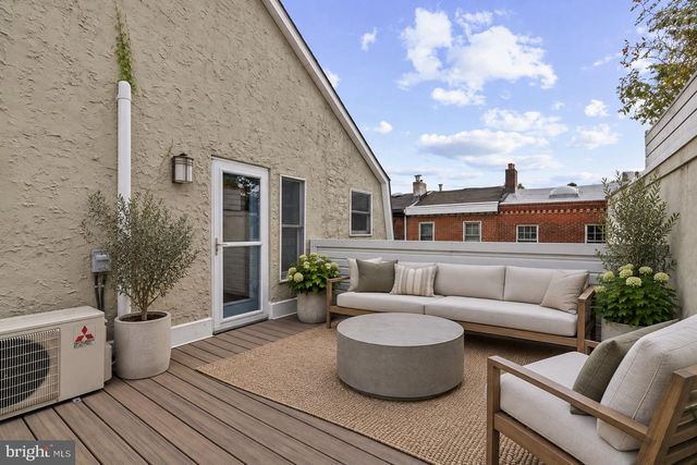 517 KAUFFMAN ST, Philadelphia, PA 19147