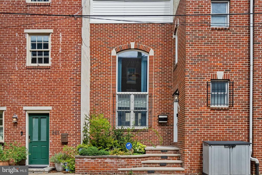 517 KAUFFMAN ST, PHILADELPHIA, PA 19147 — photo 3
