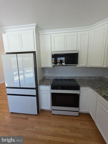 39250 BIRCH MANOR DR, Mechanicsville, MD 20659