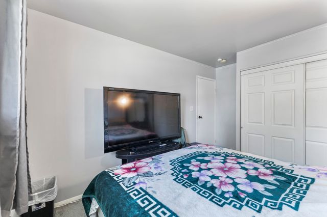 112 Cambridge Lane, Glendale Heights, IL 60139
