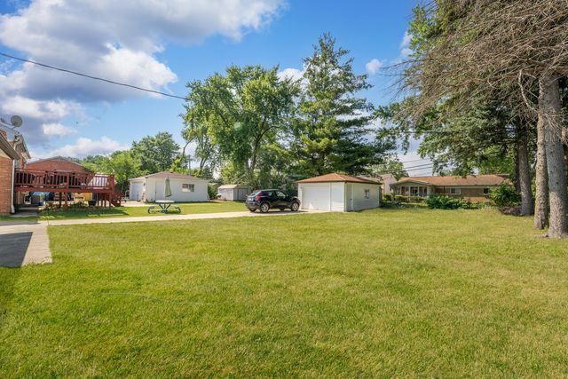 112 Cambridge Lane, Glendale Heights, IL 60139