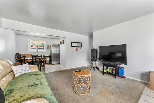 112 Cambridge Lane, Glendale Heights, IL 60139