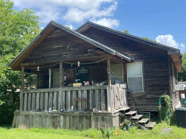 408 Bay Oaks Drive, La Porte, TX 77571