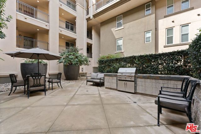 6020 Seabluff Drive 127, Los Angeles, CA 90094