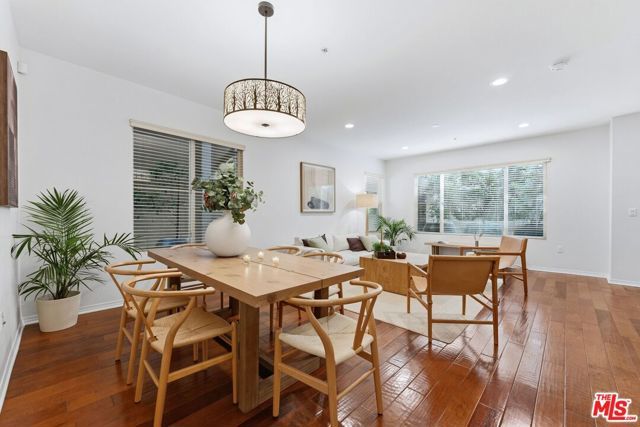 6020 Seabluff Drive 127, Los Angeles, CA 90094