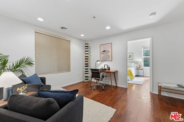 6020 Seabluff Drive 127, Los Angeles, CA 90094