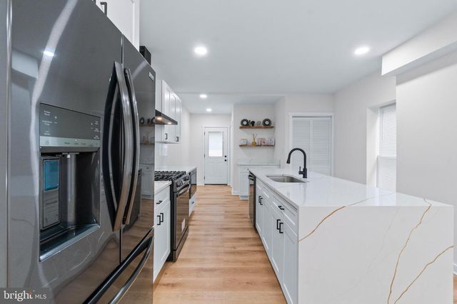 530 E 38TH ST, Baltimore, MD 21218