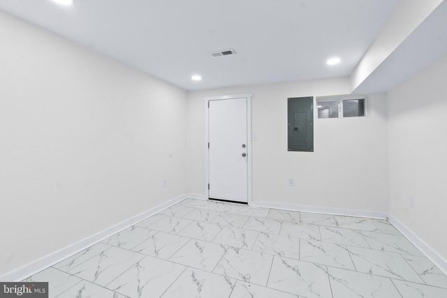530 E 38TH ST, Baltimore, MD 21218