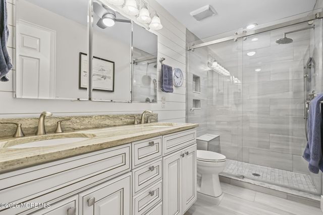 26 Whitesands Way, Little Silver, NJ 07739