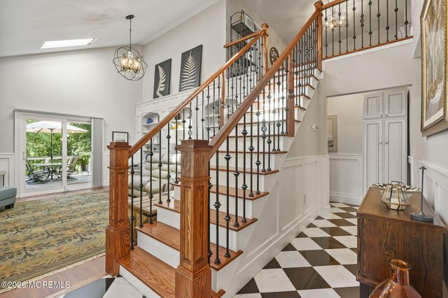 26 Whitesands Way, Little Silver, NJ 07739