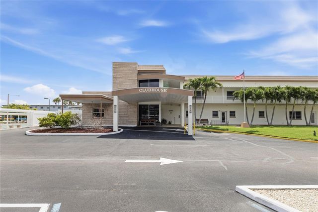 6025 SHORE BOULEVARD S 406, Gulfport, FL 33707