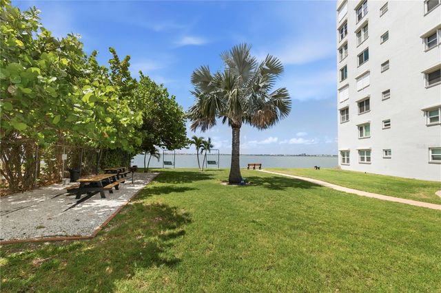 6025 SHORE BOULEVARD S 406, Gulfport, FL 33707