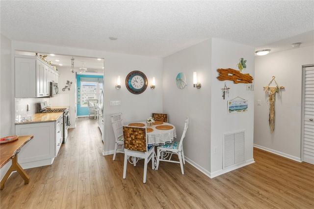 6025 SHORE BOULEVARD S 406, Gulfport, FL 33707