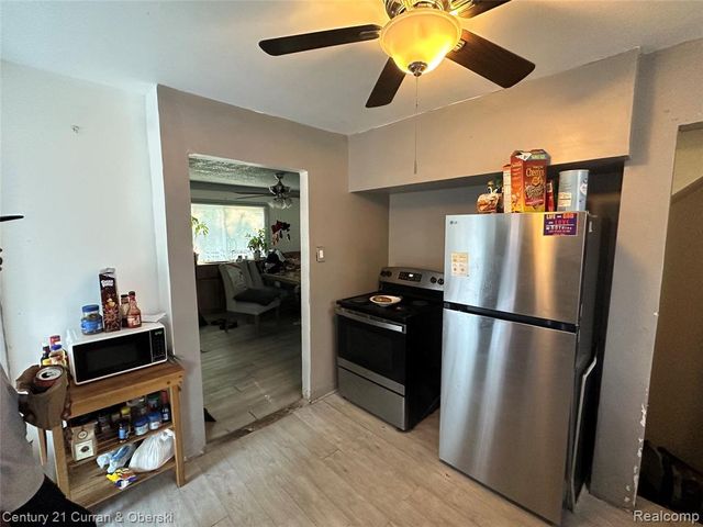 13129 Averhill Court, Detroit, MI 48215