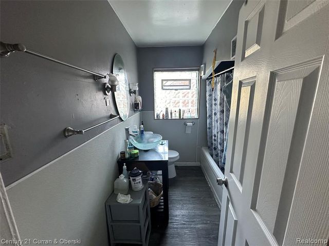 13129 Averhill Court, Detroit, MI 48215