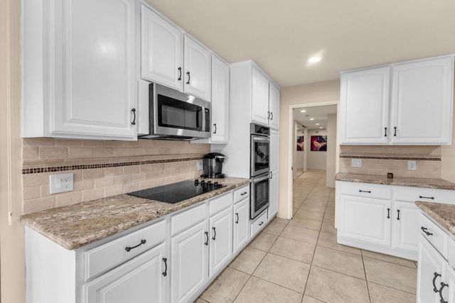 31 Stanford Drive, Rancho Mirage, CA 92270