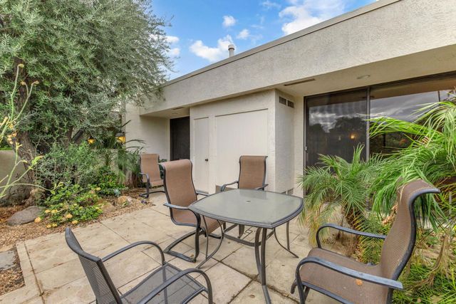 31 Stanford Drive, Rancho Mirage, CA 92270