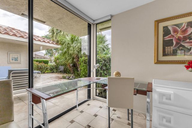 31 Stanford Drive, Rancho Mirage, CA 92270