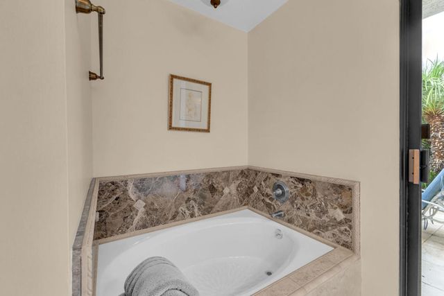 31 Stanford Drive, Rancho Mirage, CA 92270