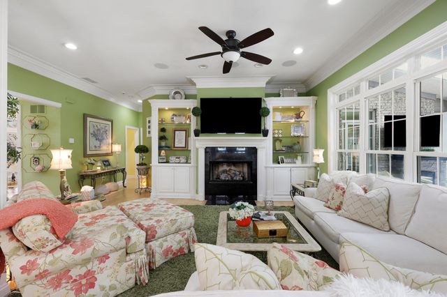 3240 Wellington Lane, Lexington, KY 40503