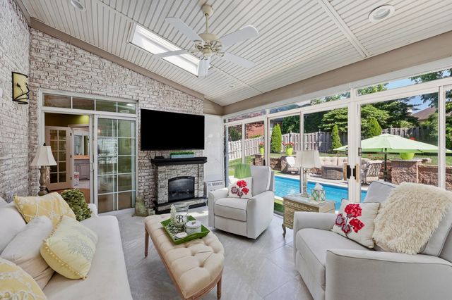 3240 Wellington Lane, Lexington, KY 40503