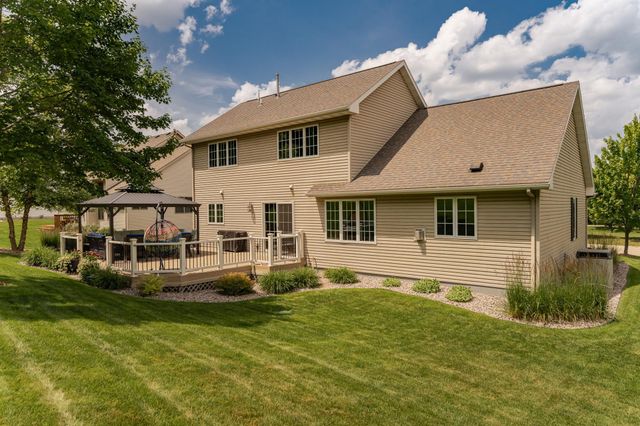 2944 Mayowood Common Circle SW, Rochester, MN 55902