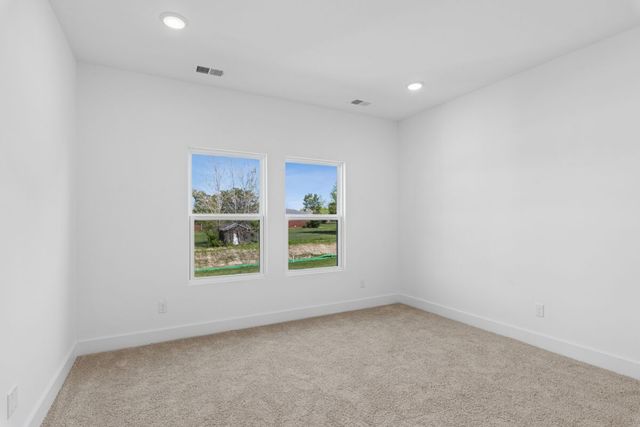 108 Hamilton Ln, Lebanon, TN 37087