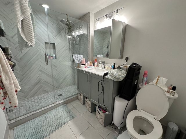 50 Hichborn St 406, Boston, MA 02135