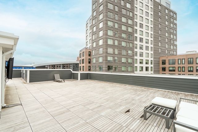 50 Hichborn St 406, Boston, MA 02135