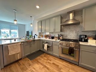 50 Hichborn St 406, Boston, MA 02135