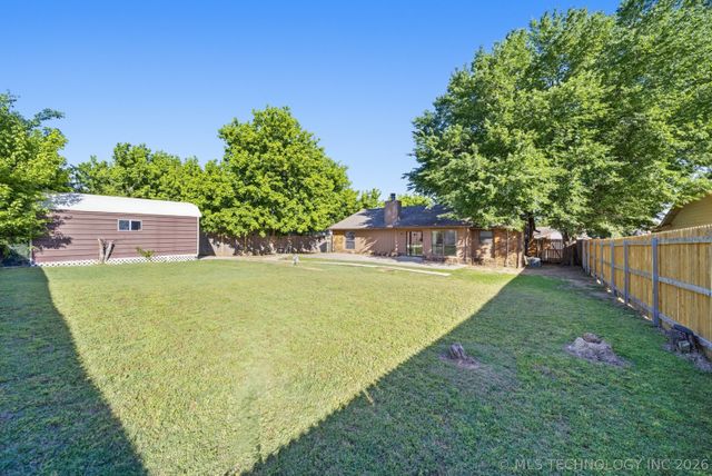 2959 W 112th Place S, Jenks, OK 74037