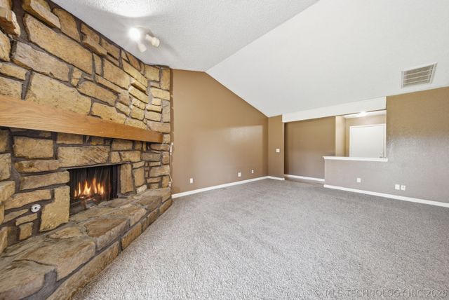 2959 W 112th Place S, Jenks, OK 74037
