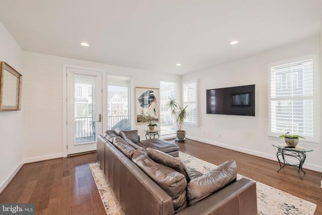 620 ANGELFISH WAY, Woodbridge, VA 22191