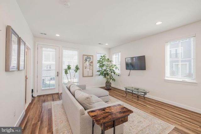 620 ANGELFISH WAY, Woodbridge, VA 22191