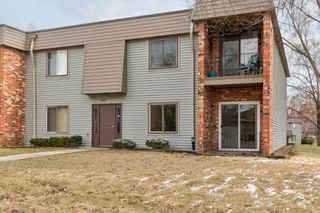 4801 Woodland Avenue 1, West Des Moines, IA 50266