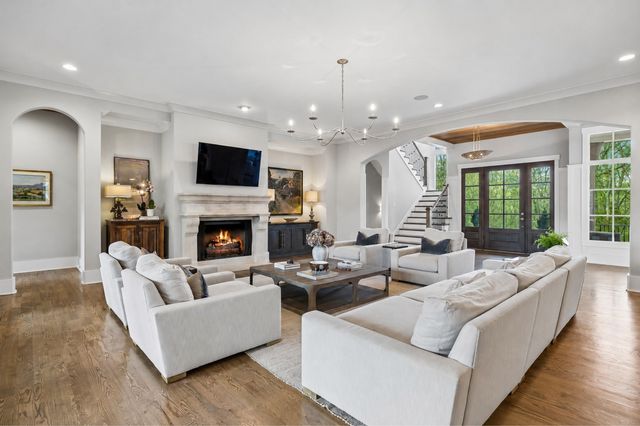 6453 Penrose Dr, Brentwood, TN 37027